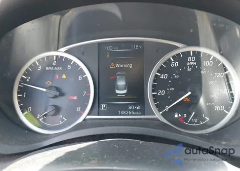 2018 Nissan Sentra S z USA, uszkodzony, nr VIN 3N1AB7AP4JY329765